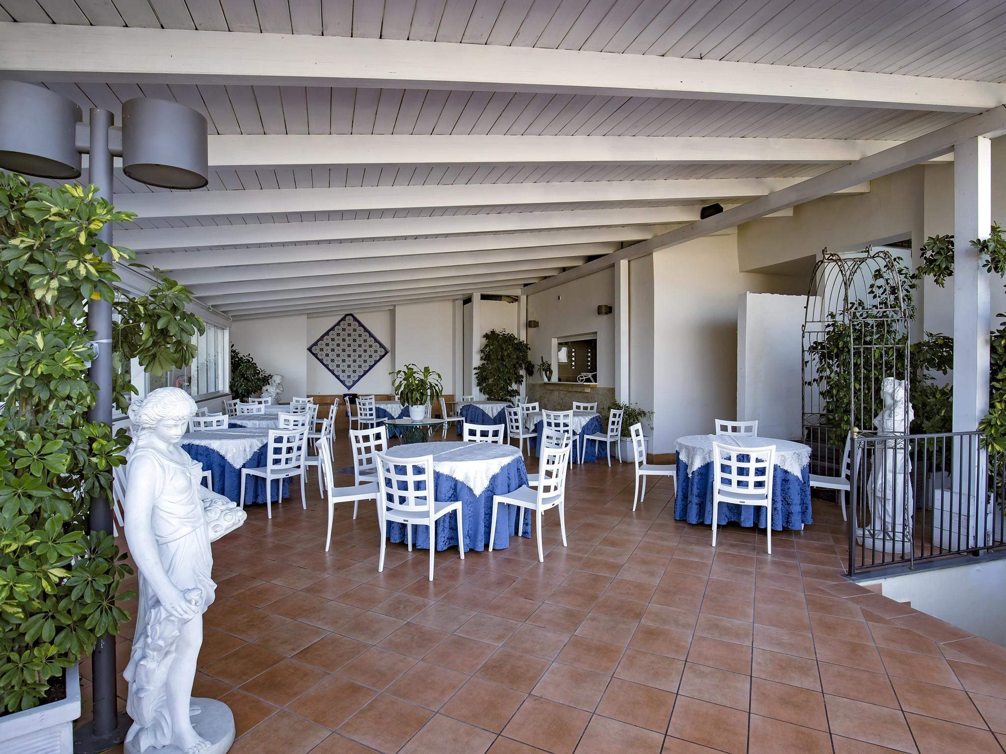 La Panoramica Hotel Castellammare di Stabia Exterior foto
